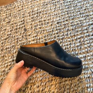 Lena Chunky Mule in Black